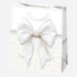 Fehér Bow papír ajándéktasak, ajándékzacskó 19x23x10,5 cm